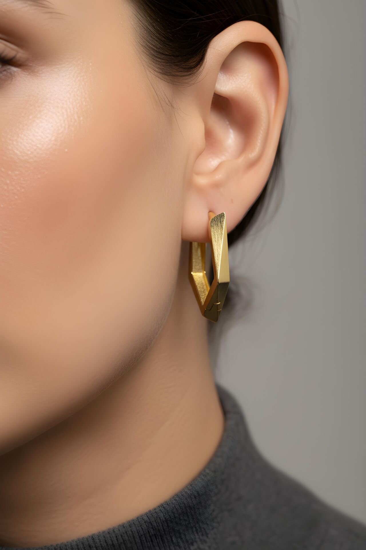 Dörtgen halka küpe